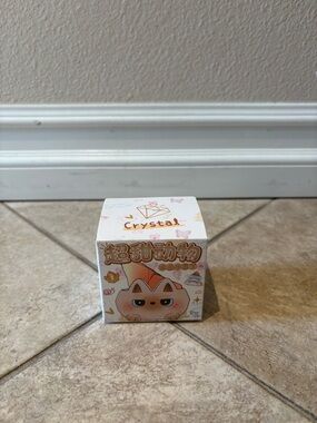 Super sweet animal crystal little beanie blind box.